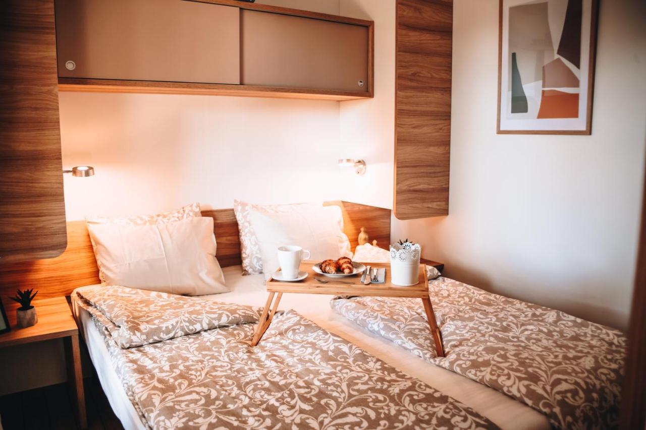 Mobile Home Peponi Del Mar, Camping Porton Biondi Rovinj Zewnętrze zdjęcie